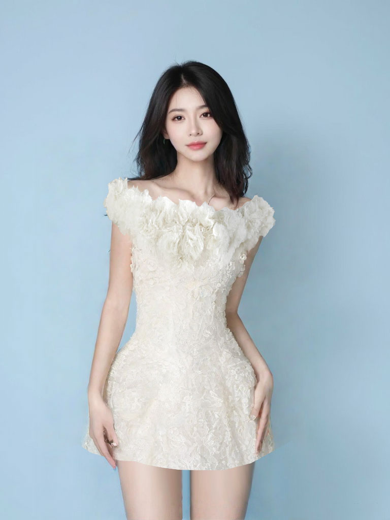 Alisa Dress