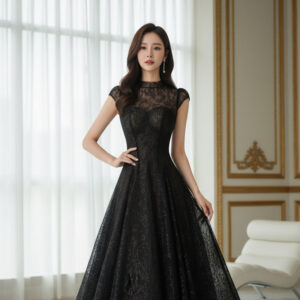 เช่าชุดราตรี Velia Black Dress