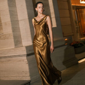 ร้านเช่าชุดราตรี Cassia Cowl Black Maxi Dress