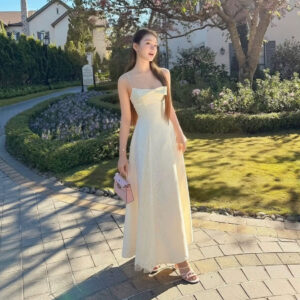 ร้านเช่าชุดราตรี Blush Garden Cream Dress