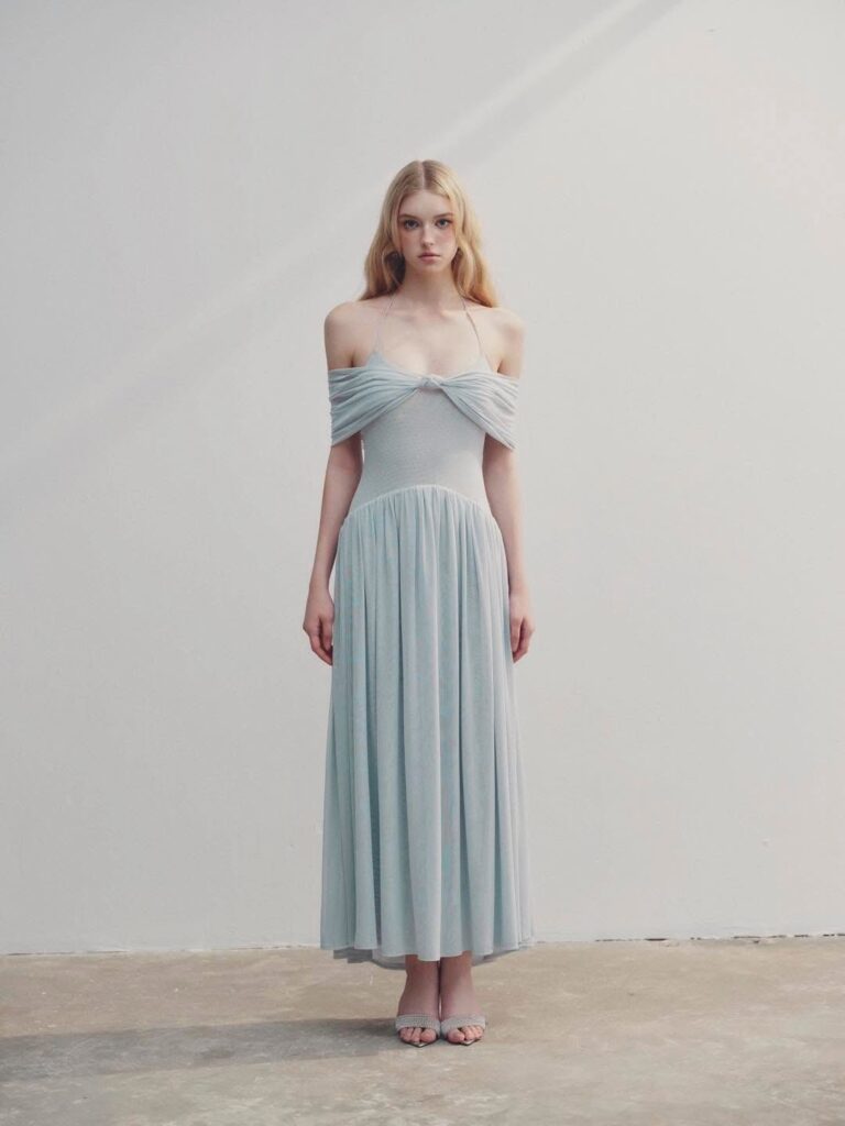 ร้านเช่าชุดราตรี Ella Dress