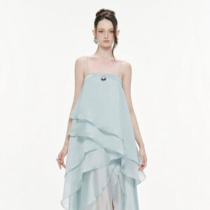 ร้านเช่าชุดราตรี Layered Blue Dress